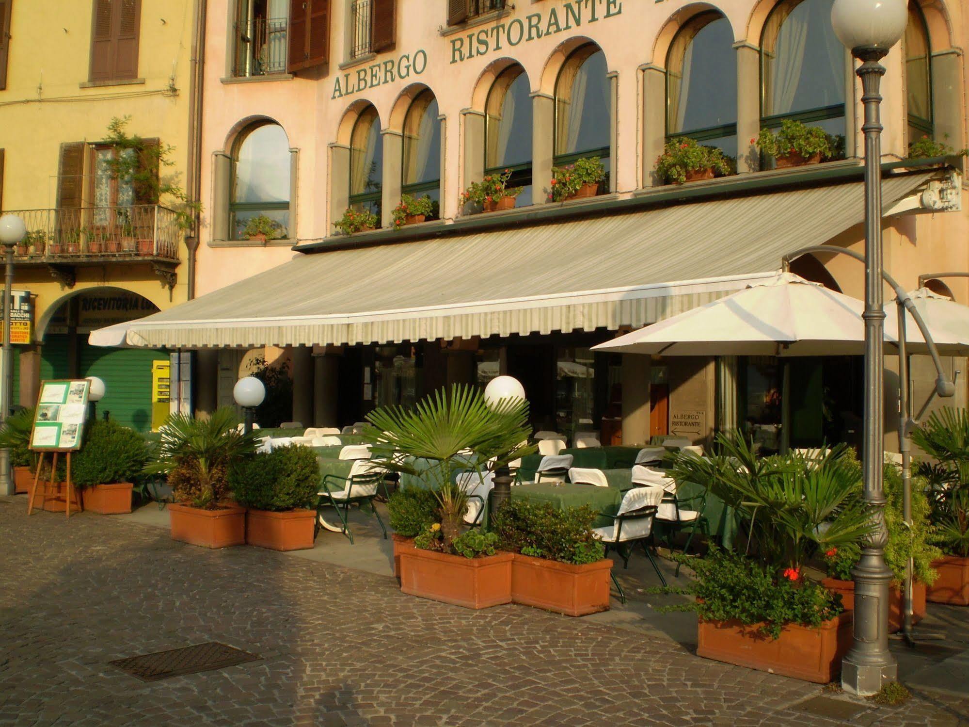 Albergo Moderno Lovere Luaran gambar